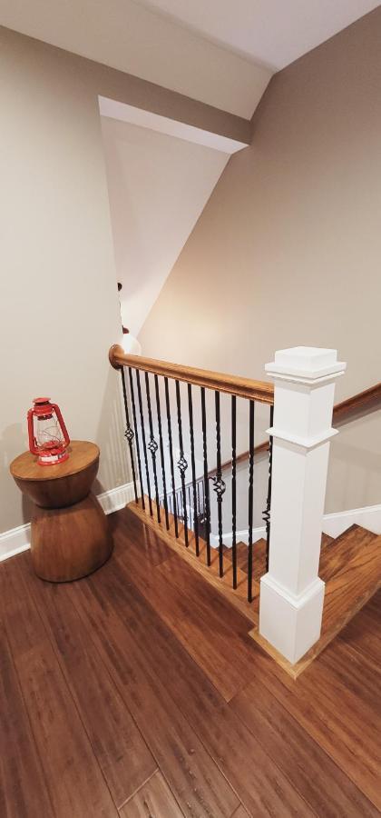 Spacious Deluxe House For You, Your Family And Friends Charlotte Esterno foto